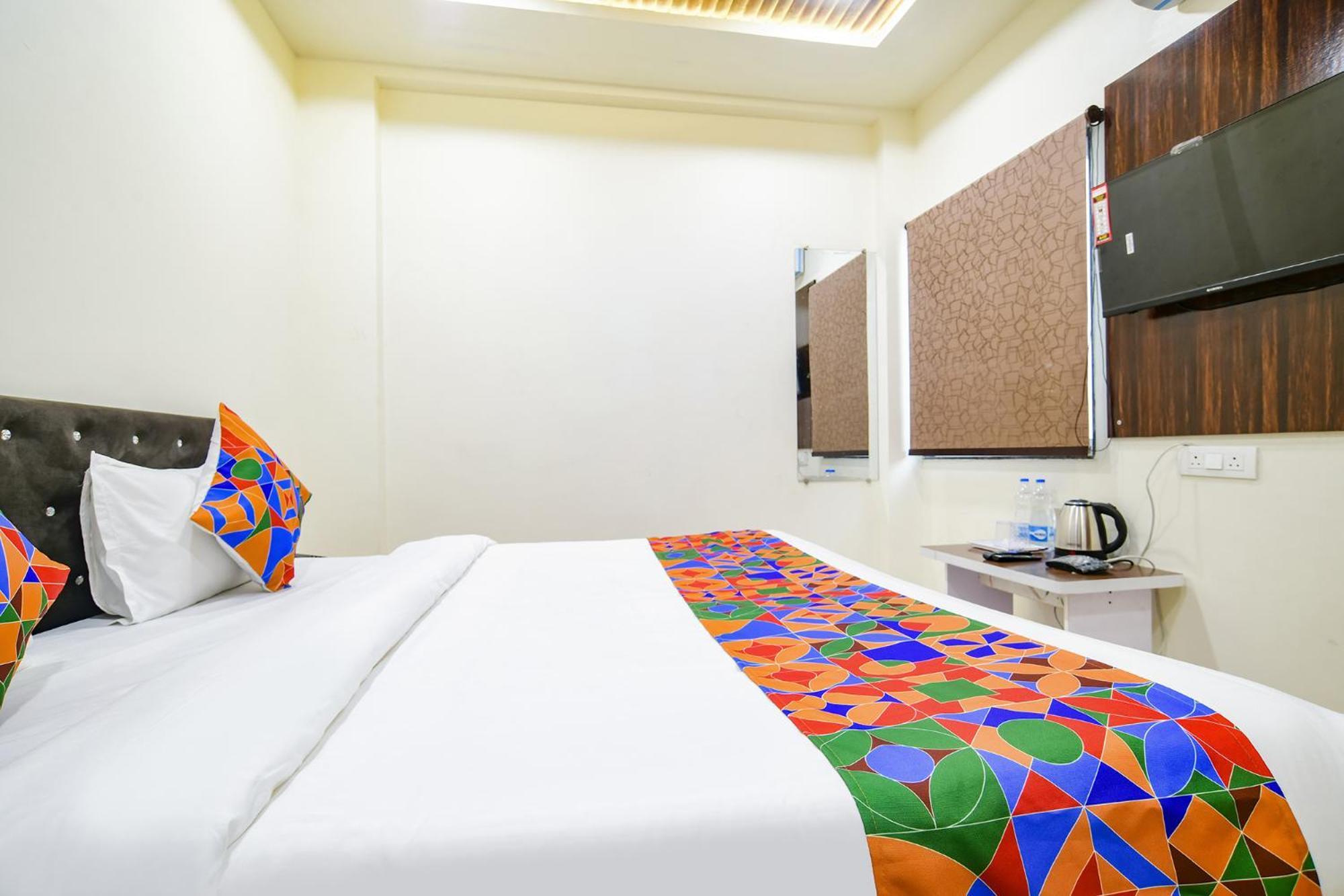 Fabhotel Crown Park Indore Eksteriør billede